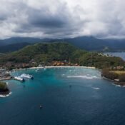 Explore West Bay Roatan's crystal-clear waters, stunning coral reefs, and white sand beaches. Find the best snorkeling, diving, restaurants, and family-friendly activities.